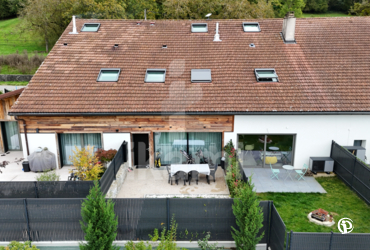 Maison - 184.5m² St cergues - 74140