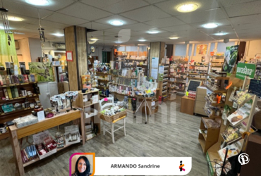 Fonds De Commerce - 100m² Cluses - 74300